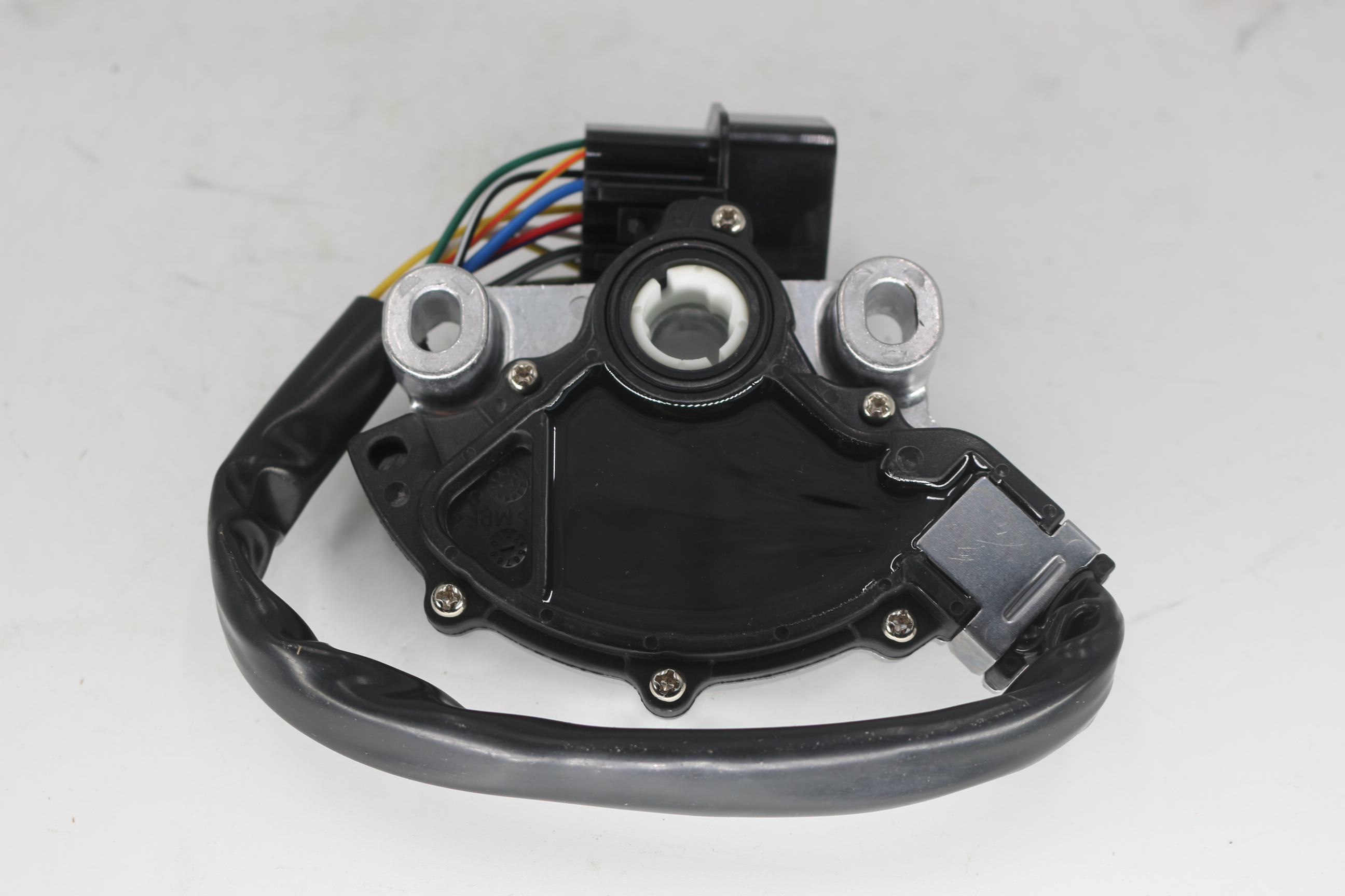 Gear Position Switch MR263257 angle 6