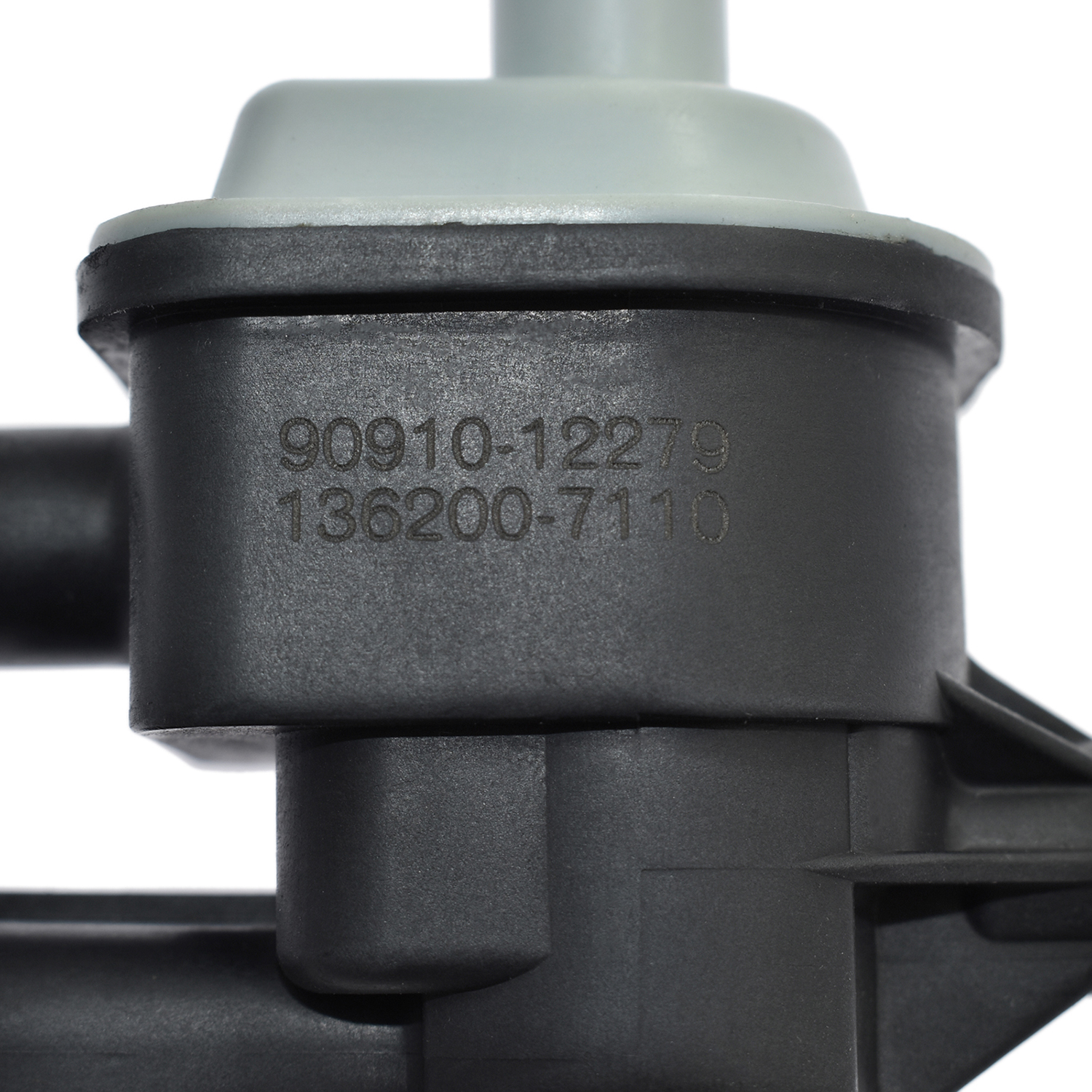 Vacuum Solenoid Valve 90910-12279 Magnetic angle 7