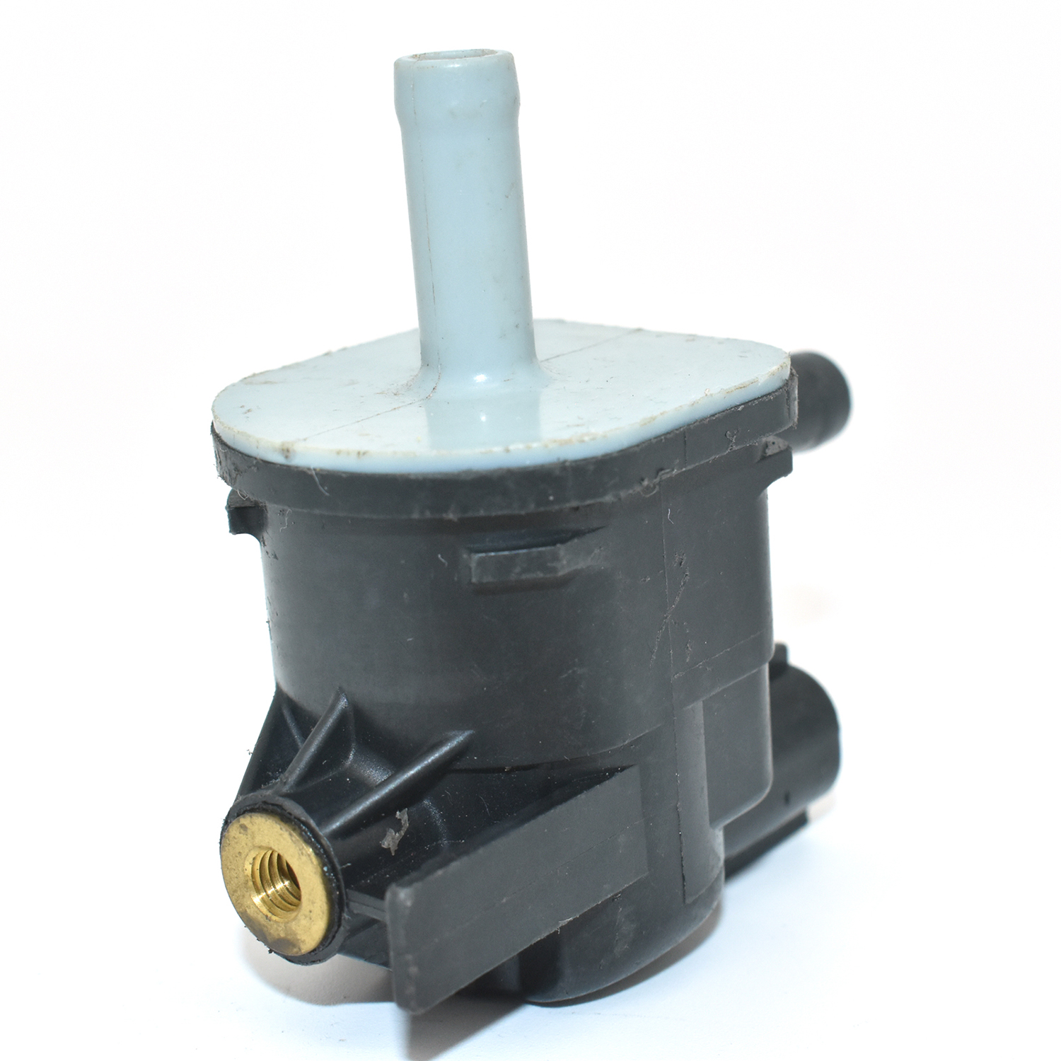 Vapor Canister Purge Valve 16131-AA060 Magnetic 90910-12276 angle 5